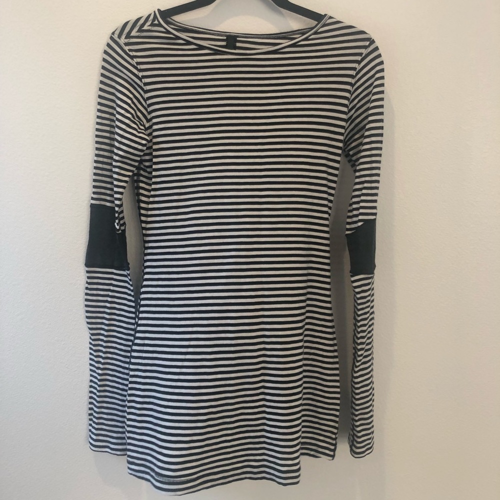 Lululemon Striped Long Sleeve Tee